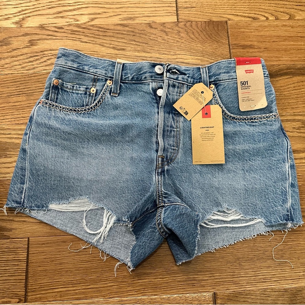 NWT Levi’s 501 shorts
